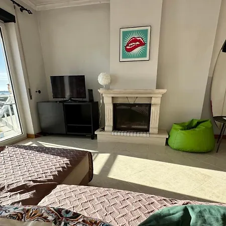 87 - Beachfront Duplex Apartman